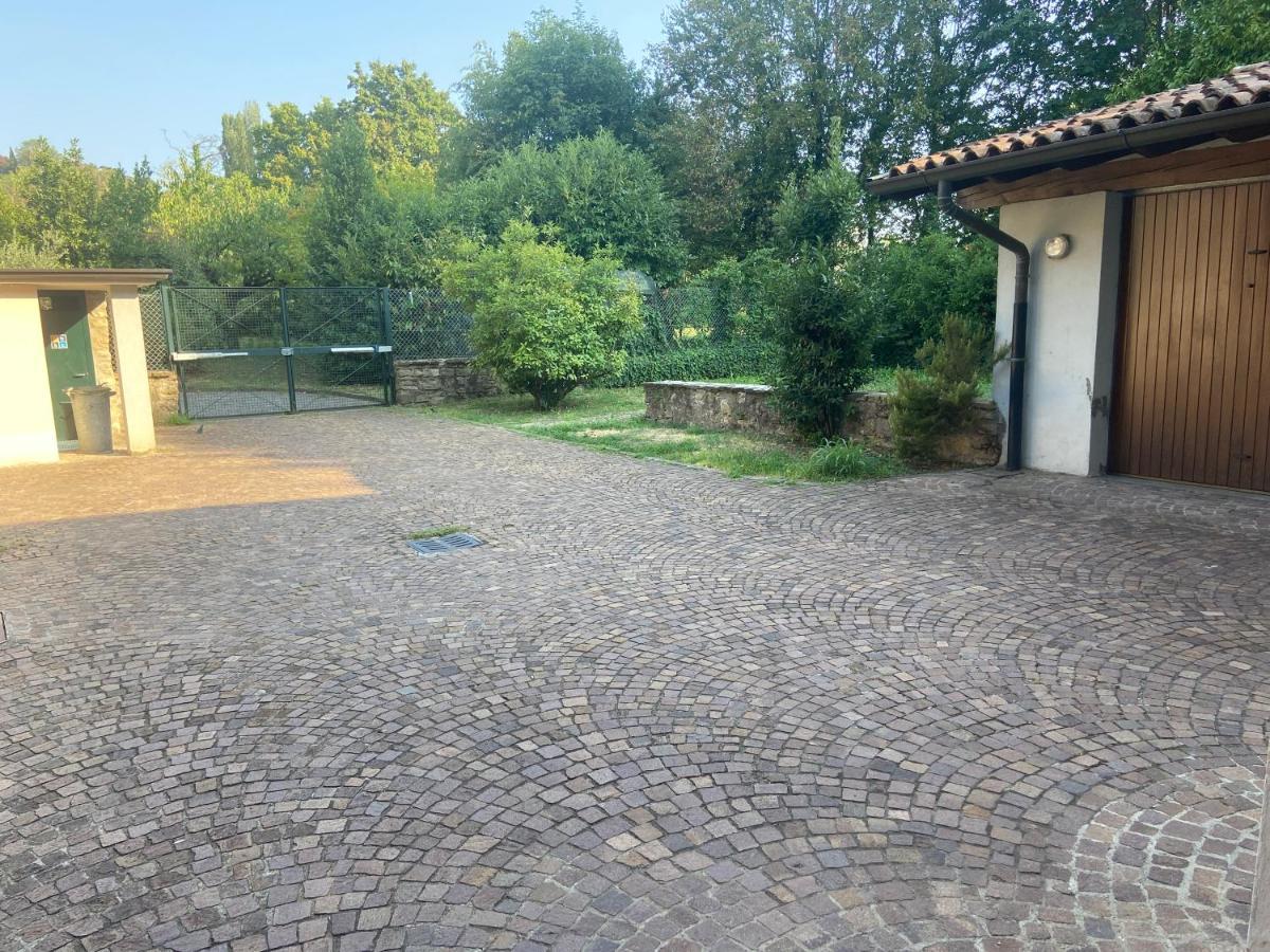 Cascina Cavalli Astino Villa Bergamo Exteriör bild